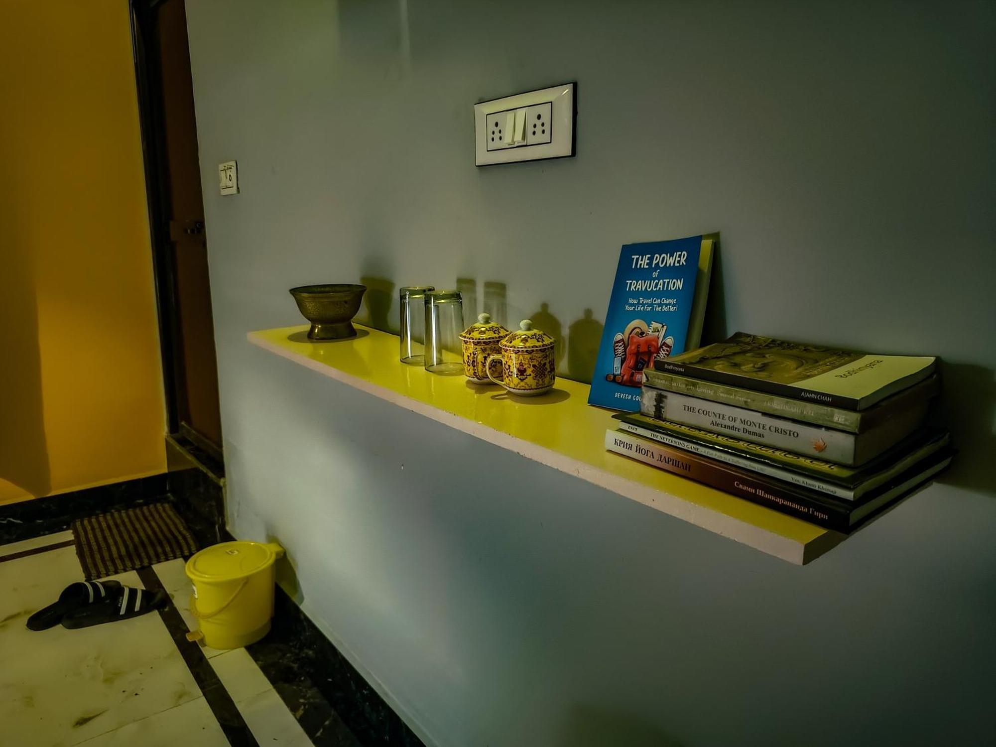 Housetale- A Traveller'S Home Bodh Gaya Quarto foto